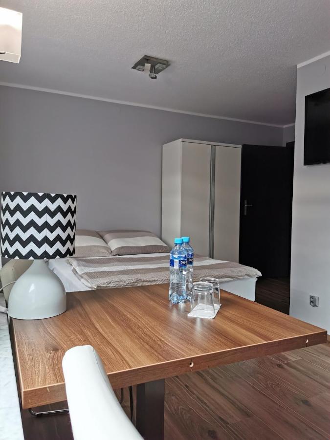 10 Bed And Breakfast Poznan Dış mekan fotoğraf